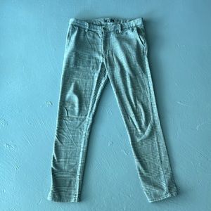 Elwood pants. Size 32.